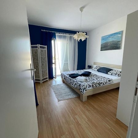 Apartmani Fulir Vrsi Esterno foto