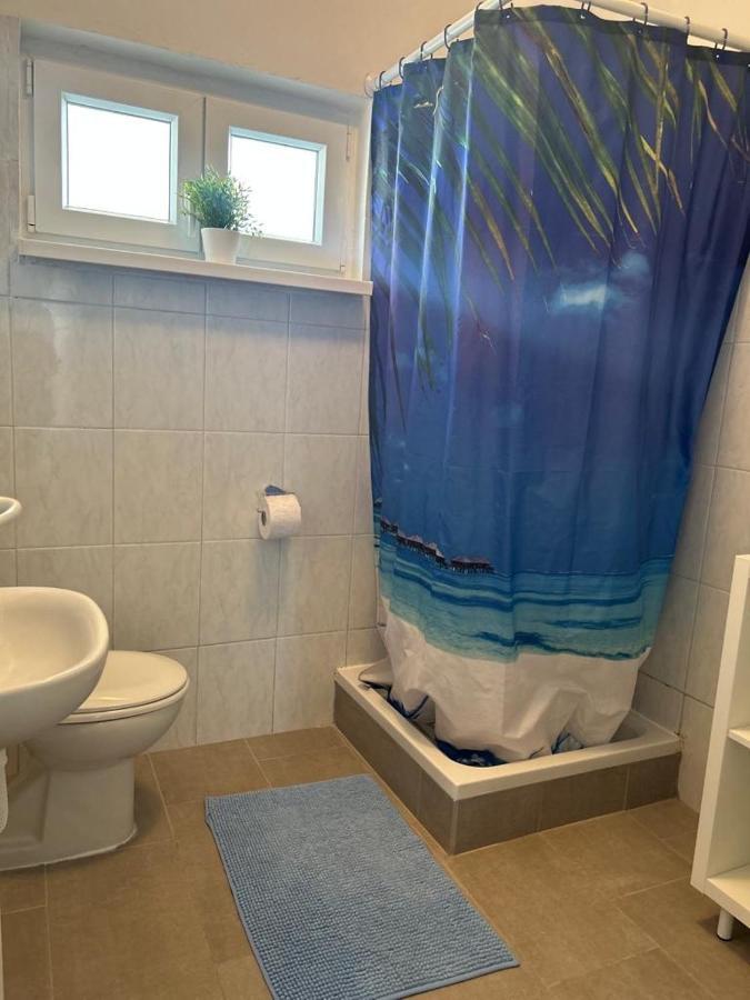 Apartmani Fulir Vrsi Esterno foto